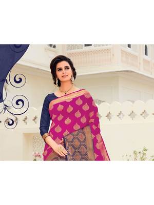 Magenta Woven Silk Blend Saree With Blouse 2