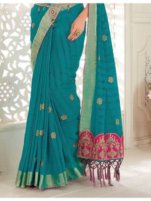 Turquoise Embroidered Art Silk Saree With Blouse 3