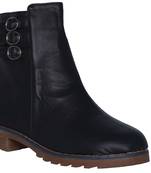 Women Black slip on  Boots