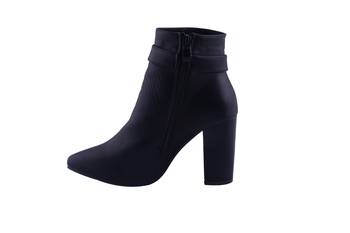 Women  Black  block zipper  heel Boots 3