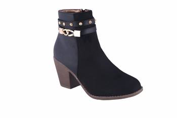 Women Black  zipper  Boots 1