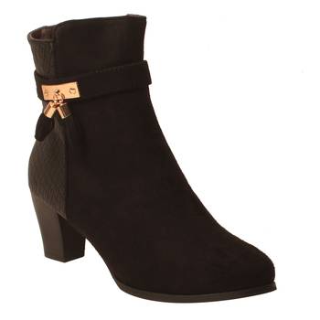 Women Black Synthetic Boots 1