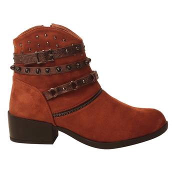 Women Cream Synthetic Boots 2