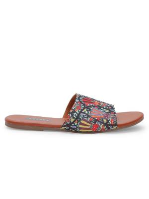 Women Ethnic Colorful Bird Slip On Chappals  3