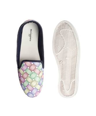Women Multi Canvas Slip-On Sneakers 6