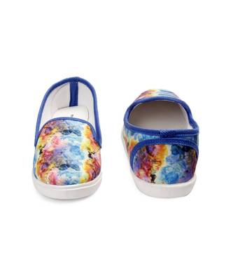 Women Multi Canvas Slip-On Sneakers 3