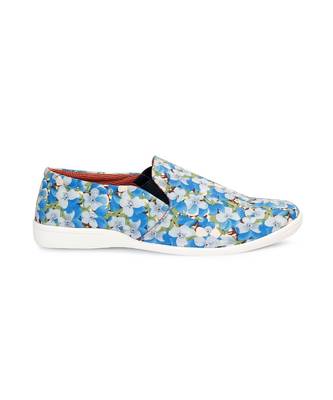 Women Blue Canvas Slip-On Sneakers 2