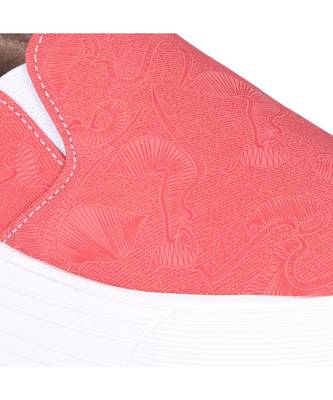 Women Red Canvas Slip-On Sneakers 4