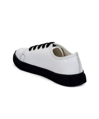 Women White Synthetic Leather Sneakers 7