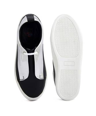Women Silver Synthetic Leather Sneakers 1