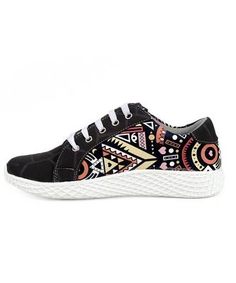 Women Black Canvas Sneakers 6