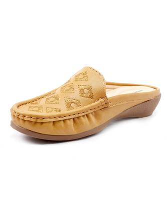 Women Synthetic Leather Slip-On Loafers -Beige 2