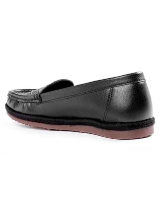 Women Synthetic Leather Slip-On Loafers -Black 4