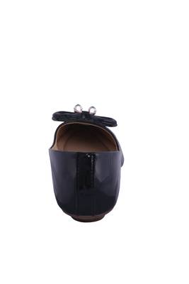 Women Black  slip on Bellies 4