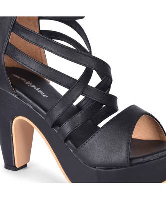 Women Black Sandals Block 4