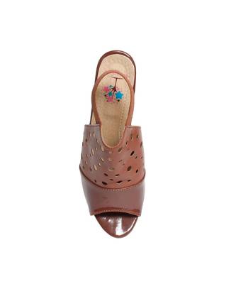 Women Brown Sandals Block 2