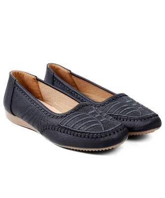 Women Black Flats Ballerinas 1