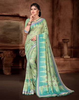 Green printed silk saree with blouse 3