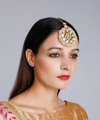 Kundan Maang Tikka 1