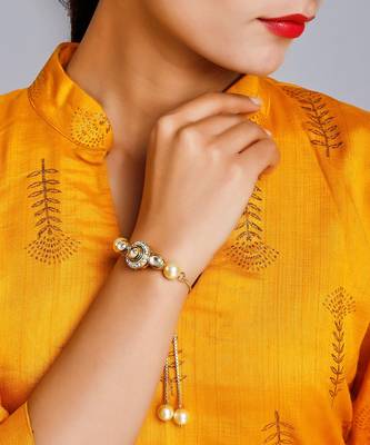Kundan Bracelet 1