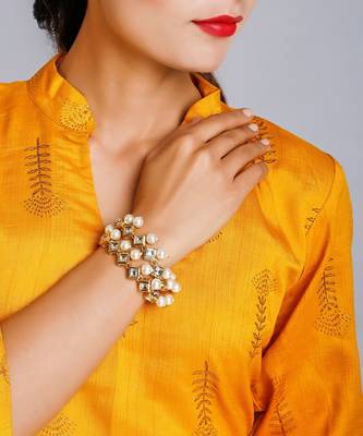 Kundan Bracelet 1