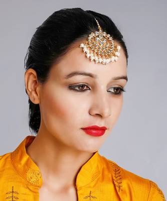 Kundan Maang Tikka 1