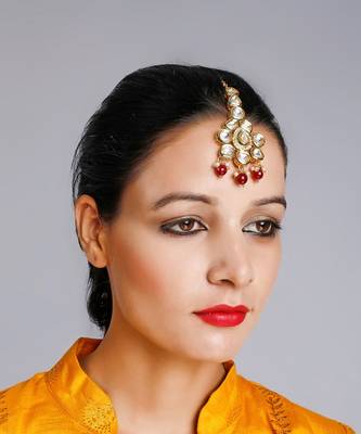 Kundan Maang Tikka 1