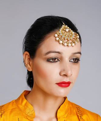 Kundan Maang Tikka 1