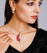 Patchi Kundan Pendant And Earrings