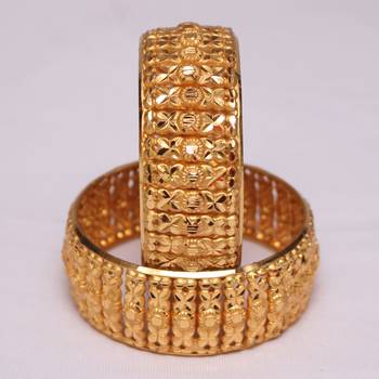 Multicolor pearl bangles-and-bracelets 1