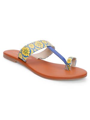 Women Ethnic Yellow And Blue Mughal Kolhapuri Shoes 1