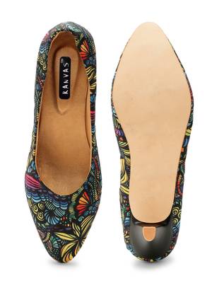Women Ethnic Mix Fruit Kitten Heels Shoes 2