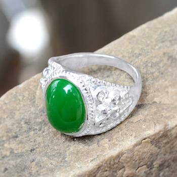 Green crystal rings 3