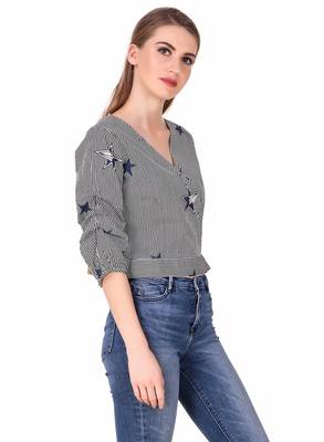 Blue striped cotton crop-tops 5