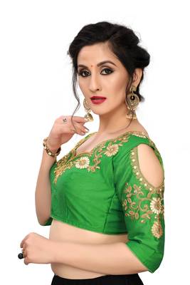Green Women'S Embroiderey Santoon Blouse 4