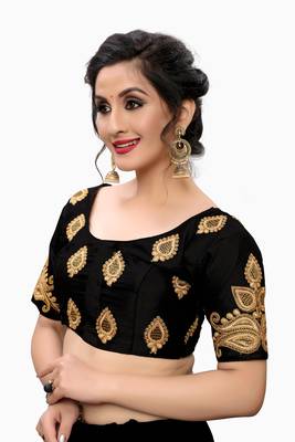 Black Women'S Embroiderey Santoon Blouse 4