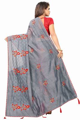 Grey embroidered chanderi saree with blouse 4