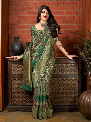 Green woven banarasi silk saree with blouse 3