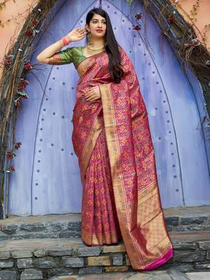 Pink woven banarasi saree with blouse 1