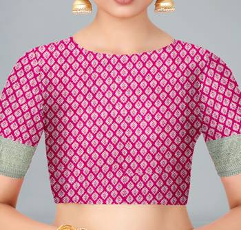 Off-white woven banarasi saree with blouse 5