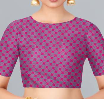 Pink woven banarasi saree with blouse 5