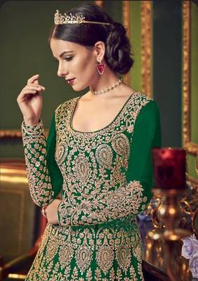 Green embroidered santoon salwar 4
