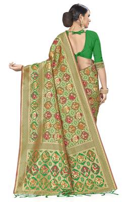 Green Woven Art Silk Saree With Blouse 3