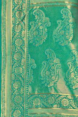 Green Woven Art Silk Saree With Blouse 4