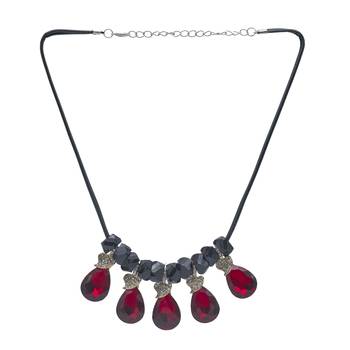 Red necklaces 2