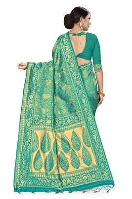 Green Woven Art Silk Saree With Blouse 3