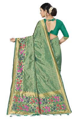 Green Woven Art Silk Saree With Blouse 3