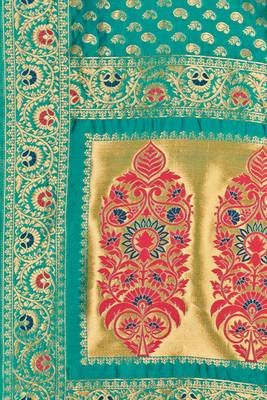 Green Woven Art Silk Saree With Blouse 4