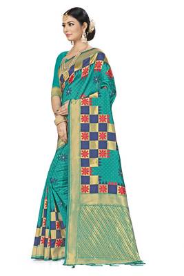 Green Woven Art Silk Saree With Blouse 2