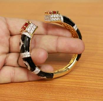 Red Ruby       Bracelets 3